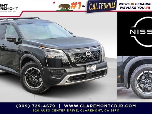 Used 2025 Nissan Pathfinder Rock Creek AWD/4WD image 1