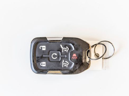 Used 2018 Chevrolet Tahoe Premier image 39