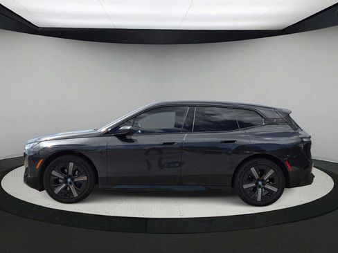 Used 2025 BMW iX xDrive50 AWD/4WD image 5
