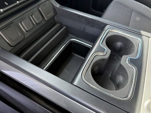 Certified 2018 Chevrolet Silverado 1500 LT w/ Texas Edition image 20