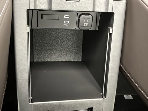 Certified 2025 MAZDA CX-5 Signature image 27