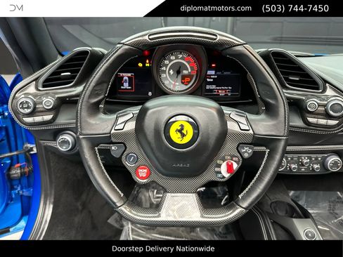 Used 2016 Ferrari 488 Spider image 22