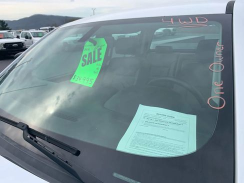 Used 2018 Chevrolet Silverado 2500 W/T w/ WT Fleet Convenience Package image 4