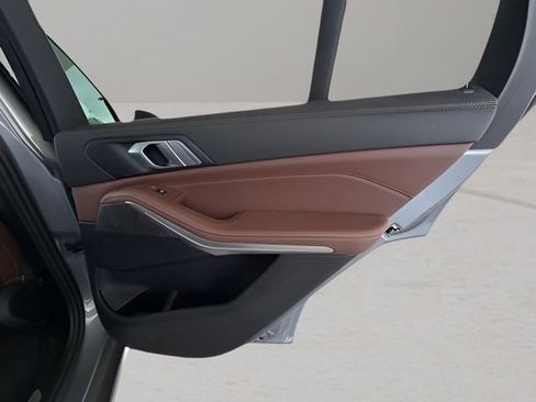 Certified 2025 BMW X5 xDrive40i image 37