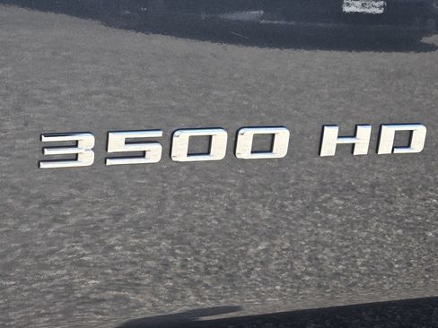 Used 2020 Chevrolet Silverado 3500 LTZ AWD/4WD image 12