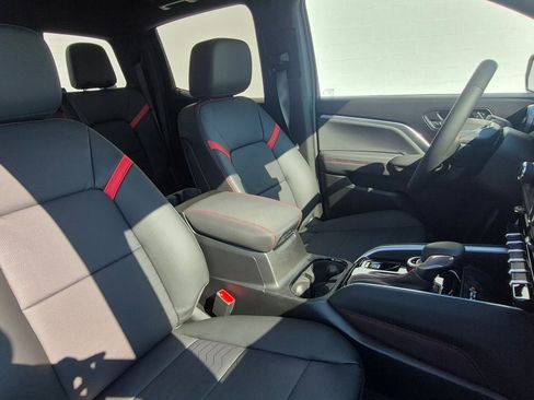 New 2026 Chevrolet Colorado Z71 w/ Z71 Convenience Package 2 image 4