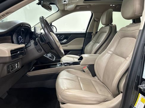 Certified 2020 Lincoln Corsair Reserve w/ Elements Package AWD/4WD image 10