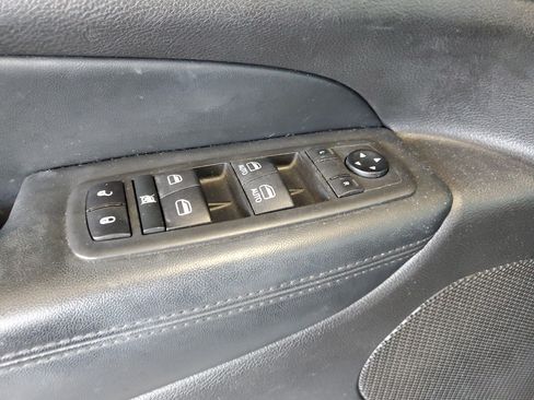 Used 2020 Jeep Grand Cherokee Altitude RWD image 15