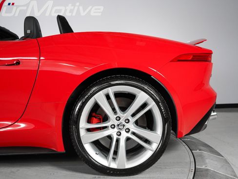 Used 2014 Jaguar F-TYPE S RWD image 7