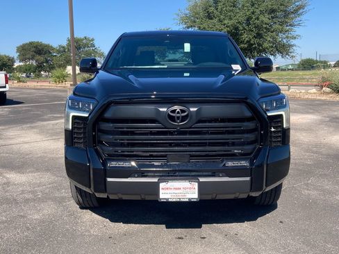 New 2026 Toyota Tundra Limited AWD/4WD image 2