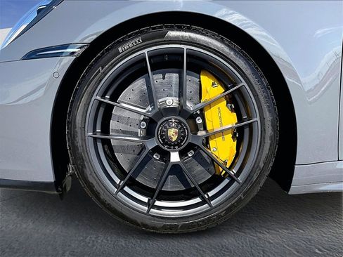 Certified 2025 Porsche 911 Carrera GTS image 11