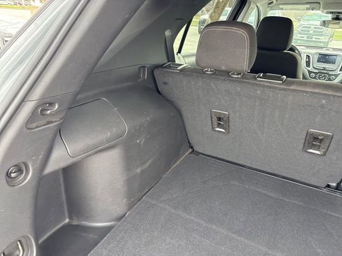 Used 2024 Chevrolet Equinox LS w/ LS Convenience Package image 10