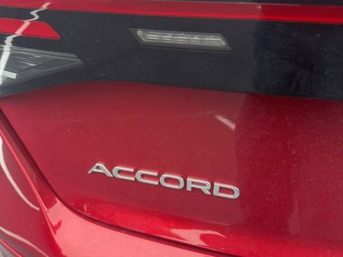 Certified 2025 Honda Accord SE image 29