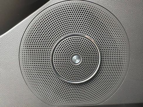 Used 2019 Ford Expedition Limited w/ Equipment Group 302A image 30