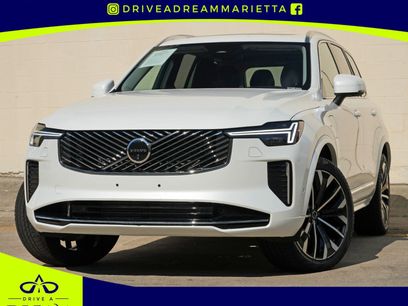 Used 2025 Volvo XC90 T8 Plus w/ Protection Package Premier