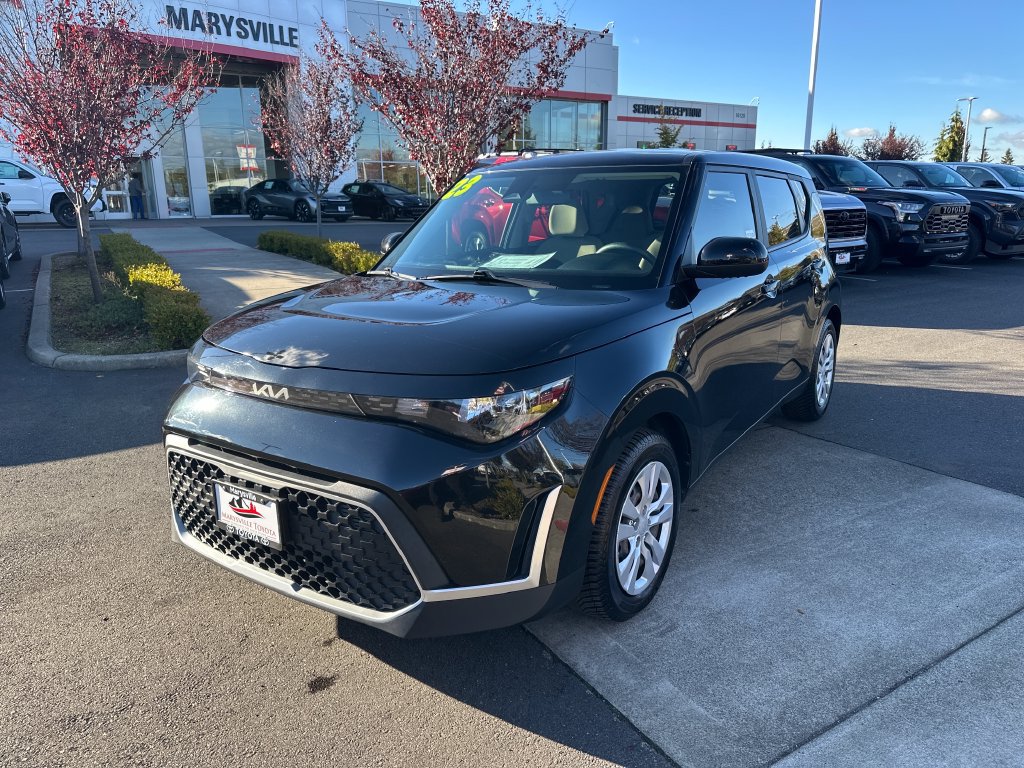 Used 2023 Kia Soul LX FWD 360° Tour