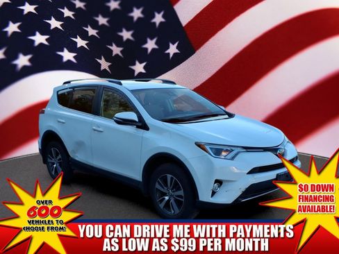 Used 2018 Toyota RAV4 XLE AWD/4WD image 1