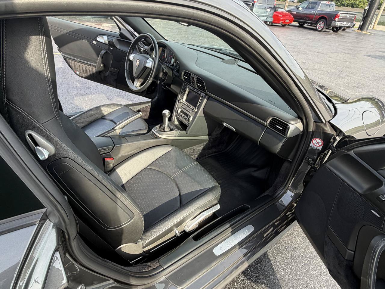 Used 2007 Porsche 911 GT3 RS image 29