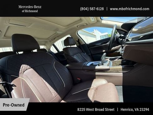 Used 2022 BMW 750i xDrive w/ Executive Package AWD/4WD image 15
