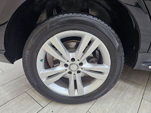 Used 2015 Mercedes-Benz ML 350 2WD w/ Premium 1 Package image 41