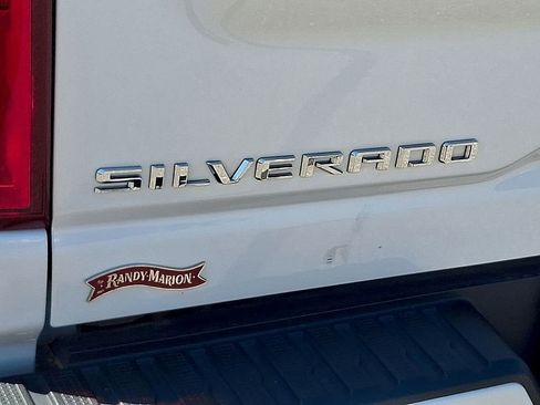 Used 2024 Chevrolet Silverado 2500 High Country w/ High Country Premium Package image 41