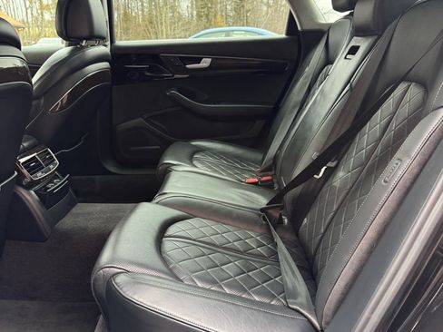 Used 2017 Audi A8 L 4.0T image 17
