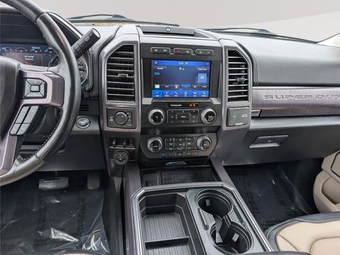 Used 2021 Ford F250 Limited AWD/4WD image 21