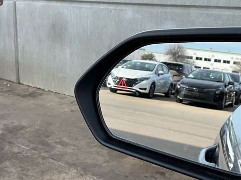 Used 2025 Kia K4 LXS image 19