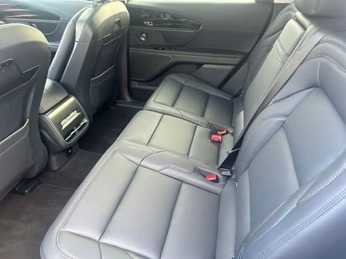Used 2026 Lincoln Nautilus Premier w/ Equipment Group 102A AWD/4WD image 20