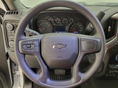 New 2026 Chevrolet Silverado 1500 Custom Trail Boss w/ Dark Appearance Package image 4