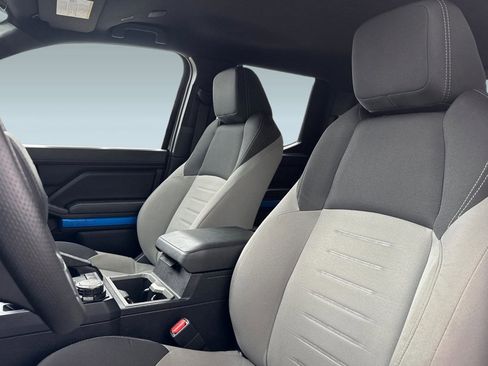 Certified 2025 Toyota Tacoma TRD Sport image 25