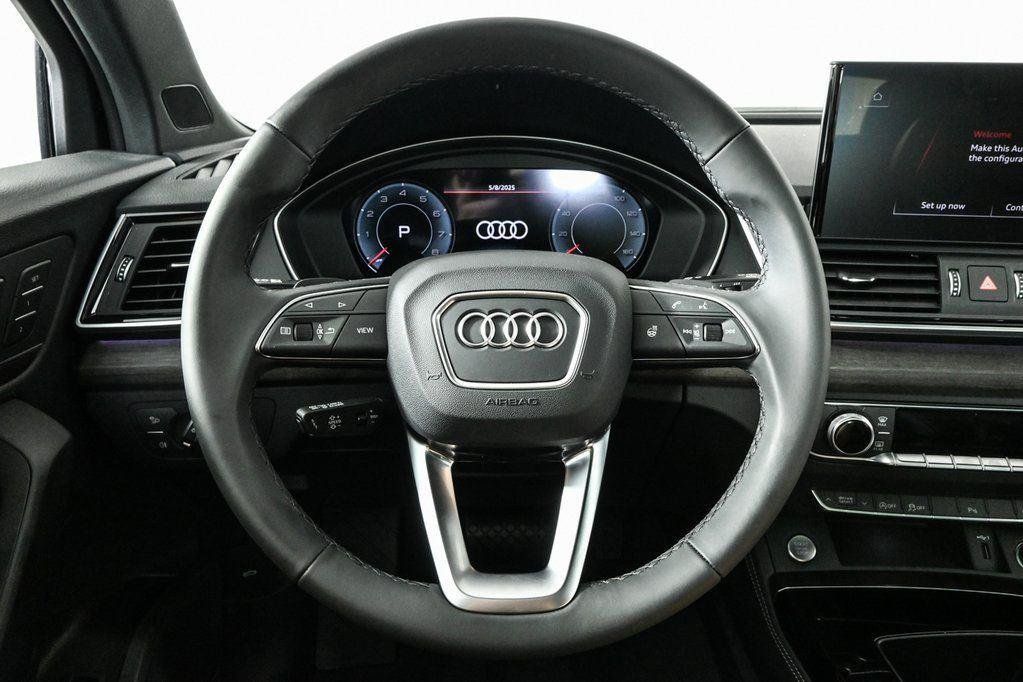 New 2025 Audi Q5 2.0T Premium Plus AWD/4WD image 11