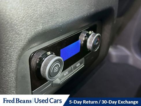 Used 2025 Buick Enclave Preferred image 27