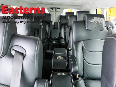 Used 2020 Ford Transit 350 XLT image 23