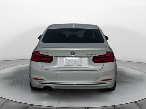 Used 2018 BMW 330e image 4