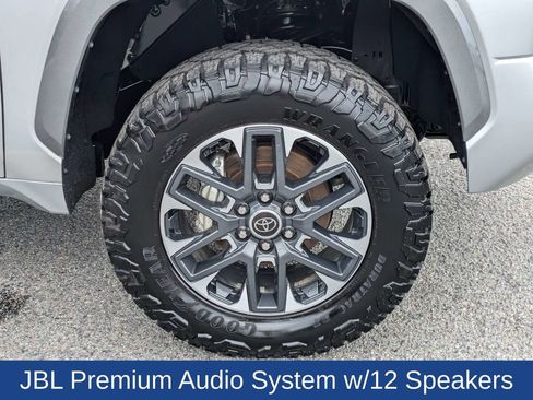 Used 2024 Toyota Tundra Limited AWD/4WD image 12