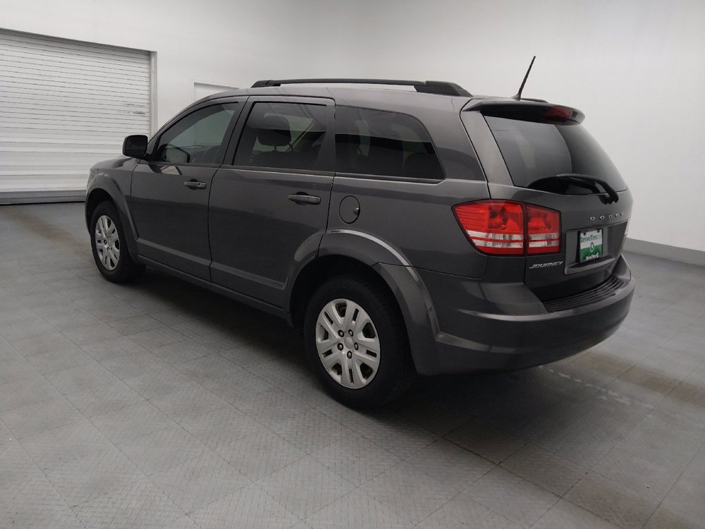 Used 2020 Dodge Journey SE FWD image 3