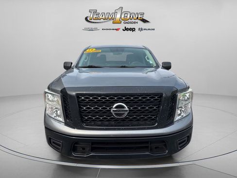 Used 2018 Nissan Titan S w/ S Utility Package image 2