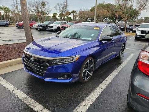 Used 2022 Honda Accord Sport image 3