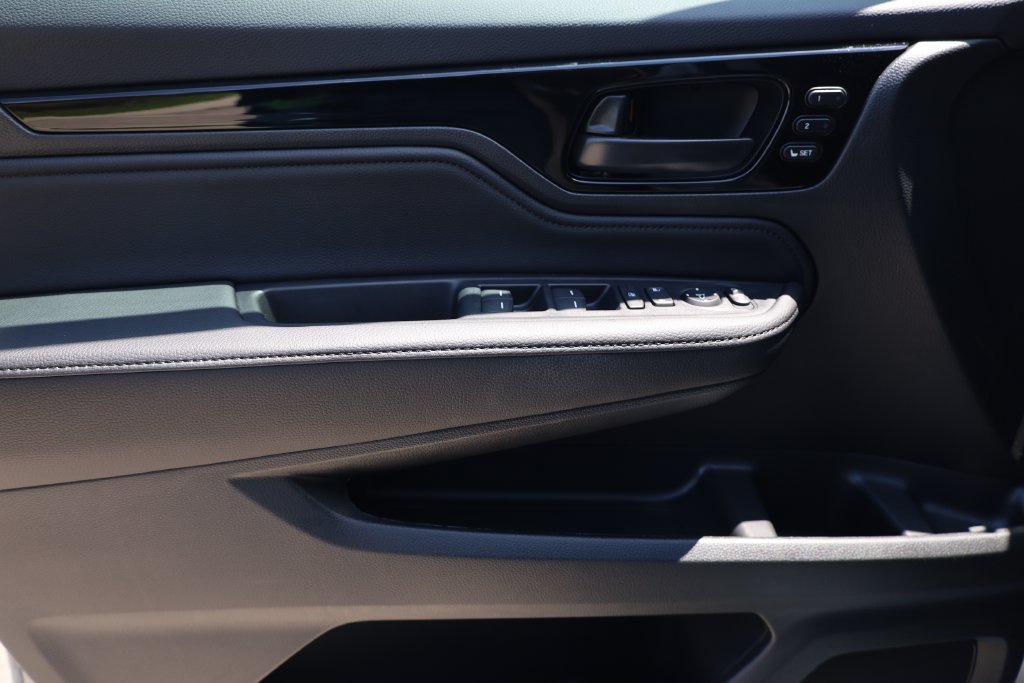New 2027 Honda Odyssey Touring image 10
