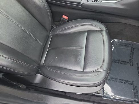 Used 2017 Alfa Romeo Giulia AWD w/ Sport Appearance Package image 33