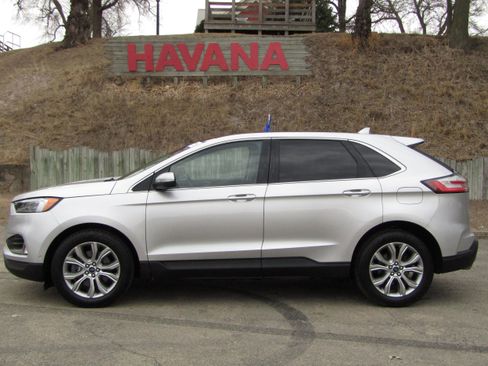 Certified 2019 Ford Edge Titanium w/ Equipment Group 301A image 1