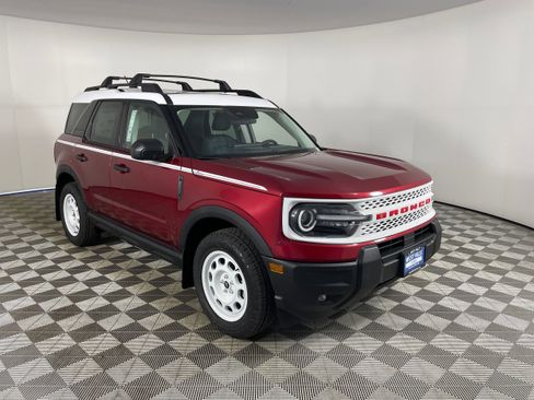 New 2025 Ford Bronco Sport Heritage w/ Convenience Package AWD/4WD image 7