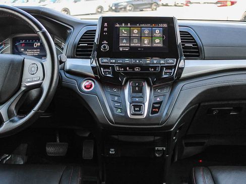 Certified 2024 Honda Odyssey Sport image 13