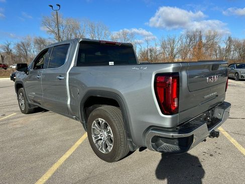 Used 2025 GMC Sierra 1500 SLT image 3