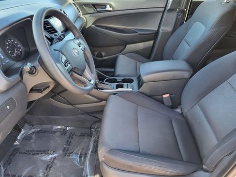 Used 2016 Hyundai Tucson SE w/ Option Group 02 image 16