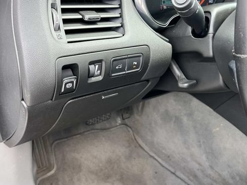 Used 2014 Chevrolet Impala LT w/ Convenience Package FWD image 24
