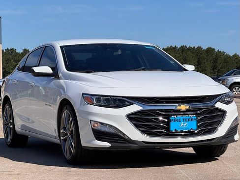 Used 2024 Chevrolet Malibu LT FWD image 10