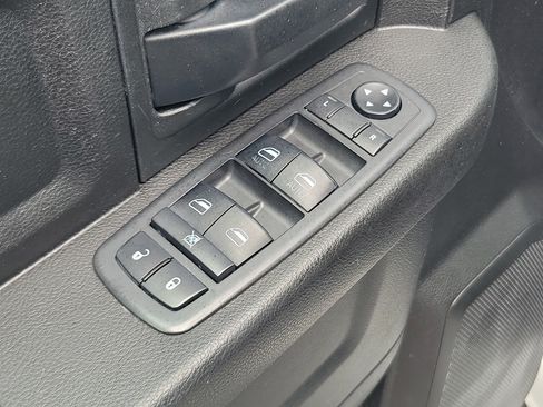 Used 2019 RAM 1500 Tradesman w/ Tradesman SXT Package RWD image 27
