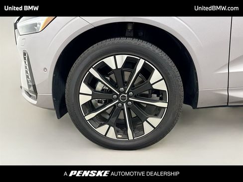 Used 2026 Volvo XC60 B5 Plus w/ Protection Package Premier AWD/4WD image 2
